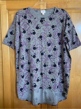 Used LuLaRoe Gray Tee Irma with Minnie Silhouettes